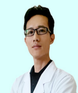 毛健清