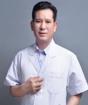 易彬