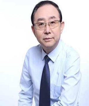 侯泽民