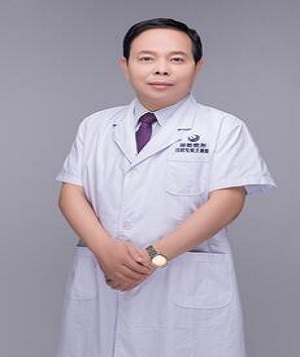 王新灿