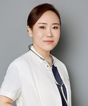 牟严儒