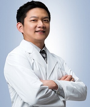 薛博今
