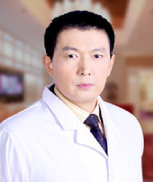 李鸿君